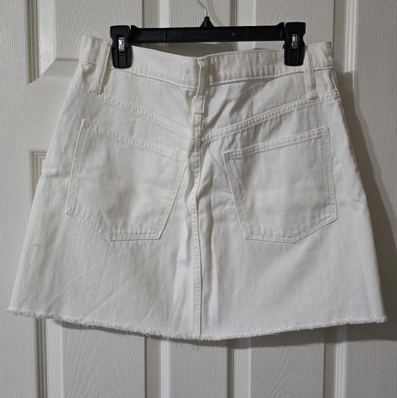 Madewell Rigid Denim A-Line High Waist Mini Skirt in Tile White, Button Fly, EUC - Picture 8 of 13